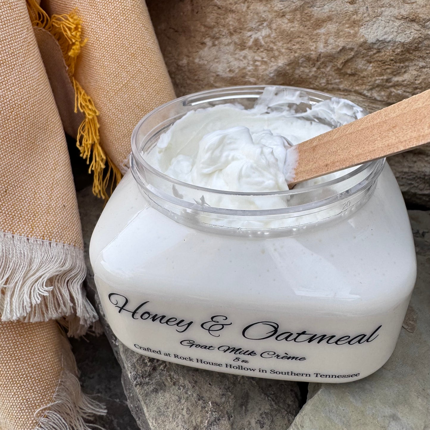 Honey and Oatmeal Goat Milk Crème